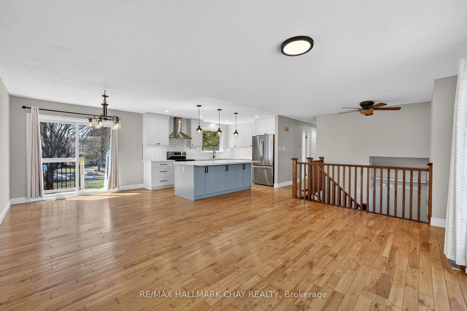 Detached House for sale at 224 Thornton Avenue, Essa, Ontario, L0L 2N0 - Thornton - MLS: N12984564