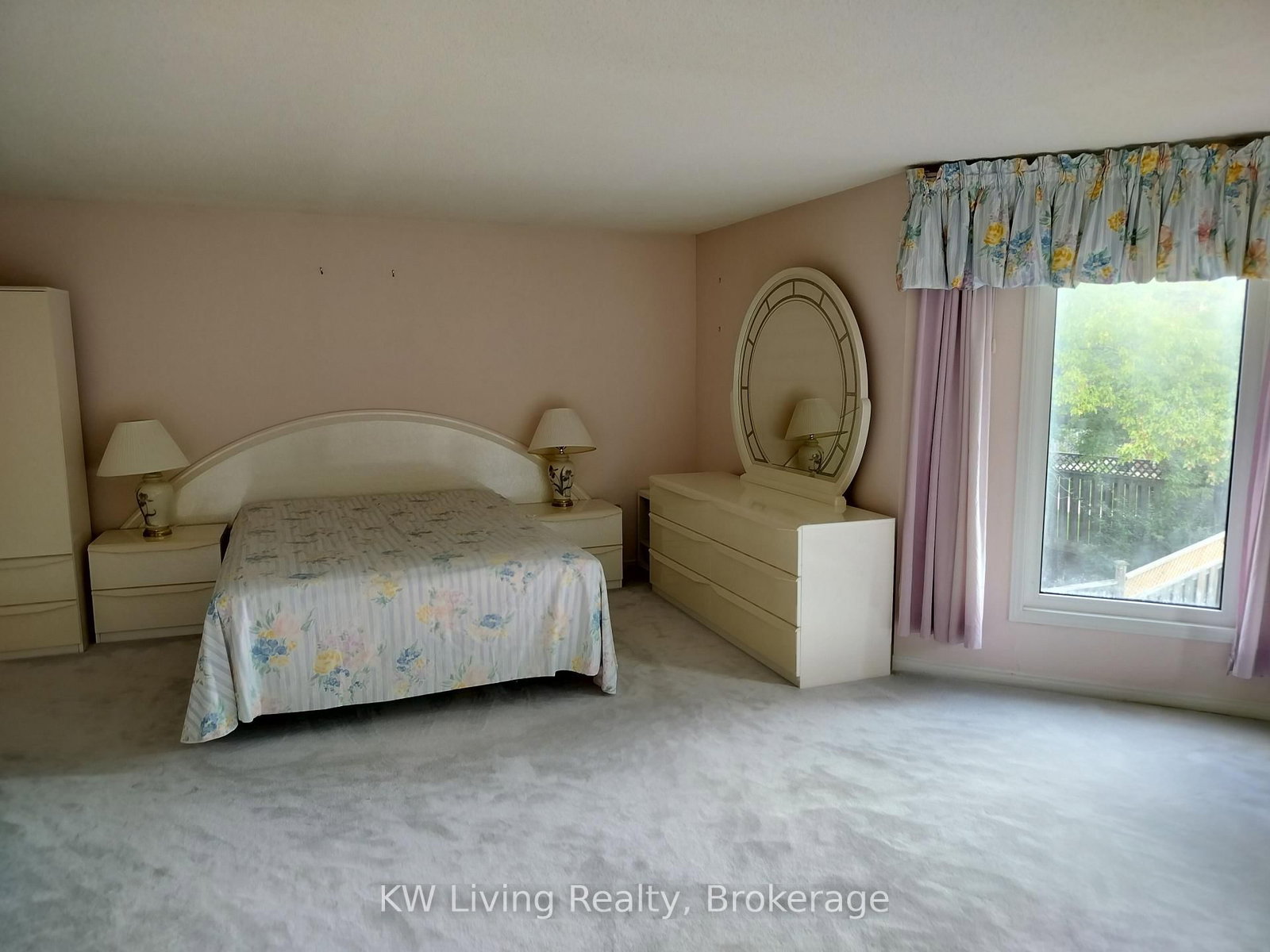 Detached House for sale at 215 Hollingham Road, Markham, Ontario, L3R 8K4 - Unionville - MLS: N12984618