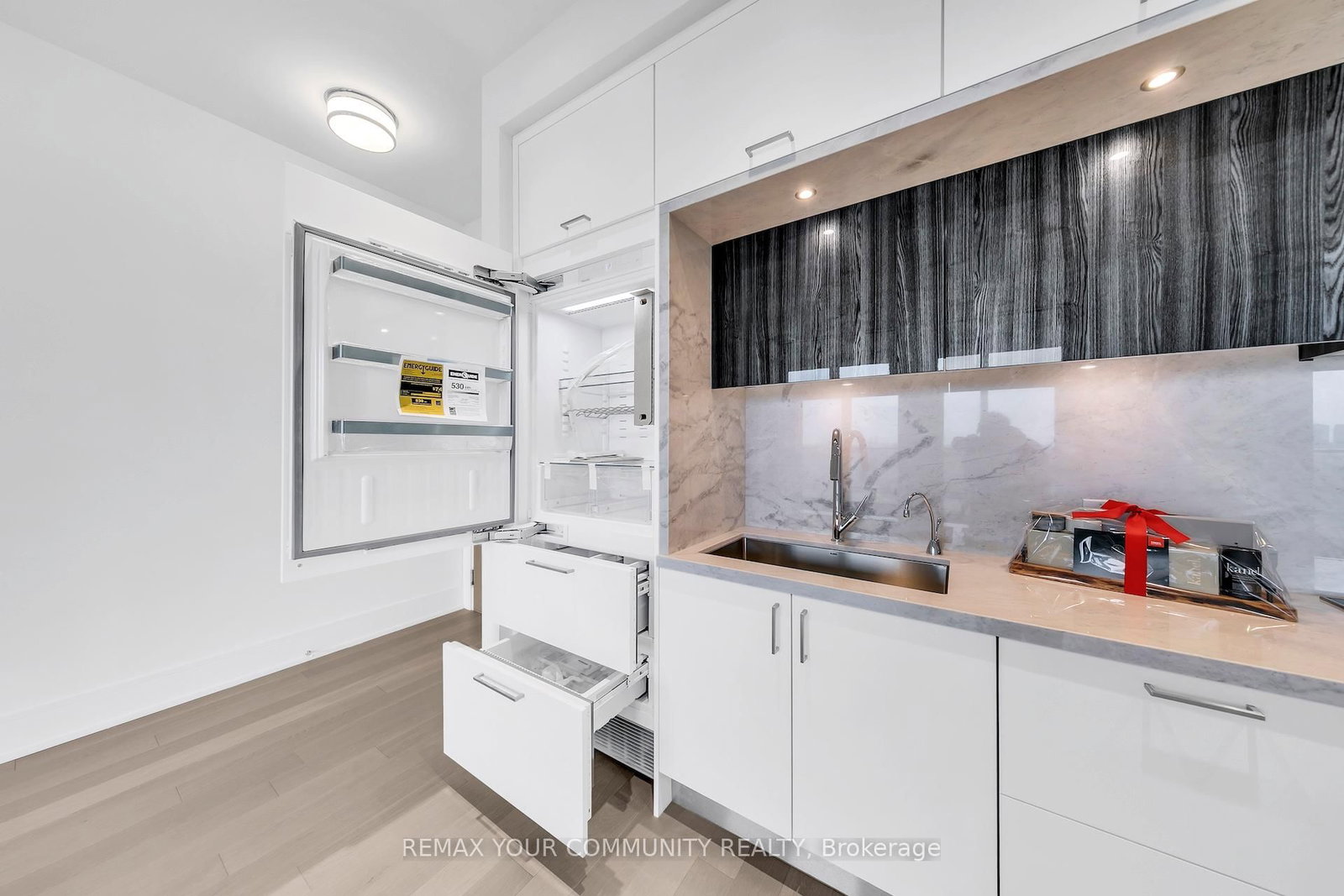 397 Royal Orchard Boulevard, Unit PH05 - Photo 11
