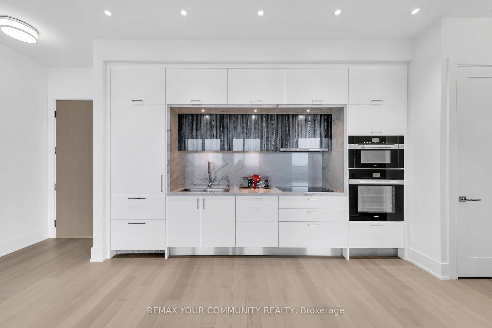 397 Royal Orchard Boulevard, Unit PH05 - Photo 9