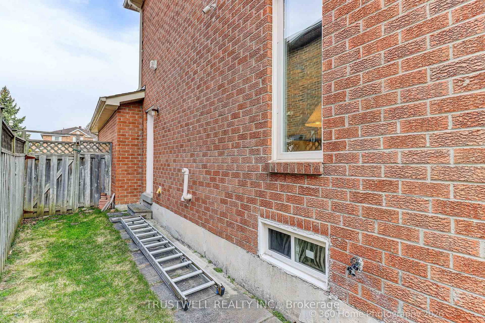 Detached House for sale at 224 Hollingham Road, Markham, Ontario, L3R 8K3 - Unionville - MLS: N12984774