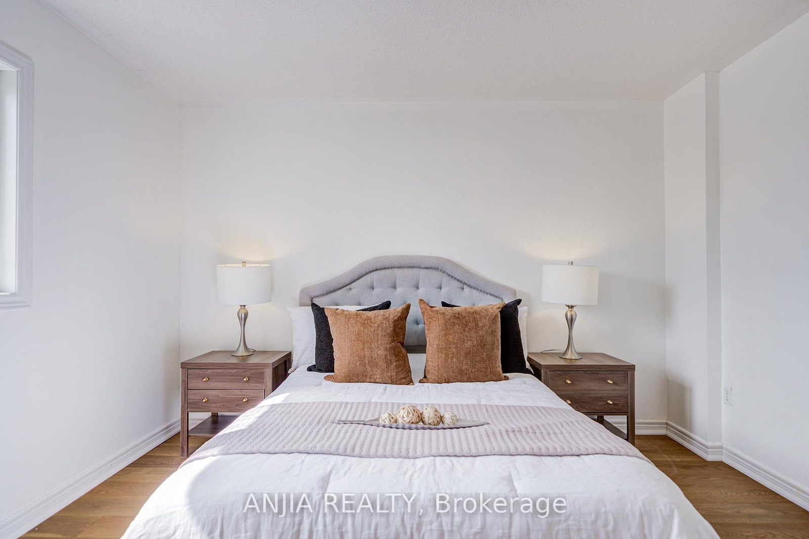 Townhouse for sale at 2033 Bur Oak Avenue, Markham, Ontario, L6E 1X3 - Greensborough - MLS: N12984846