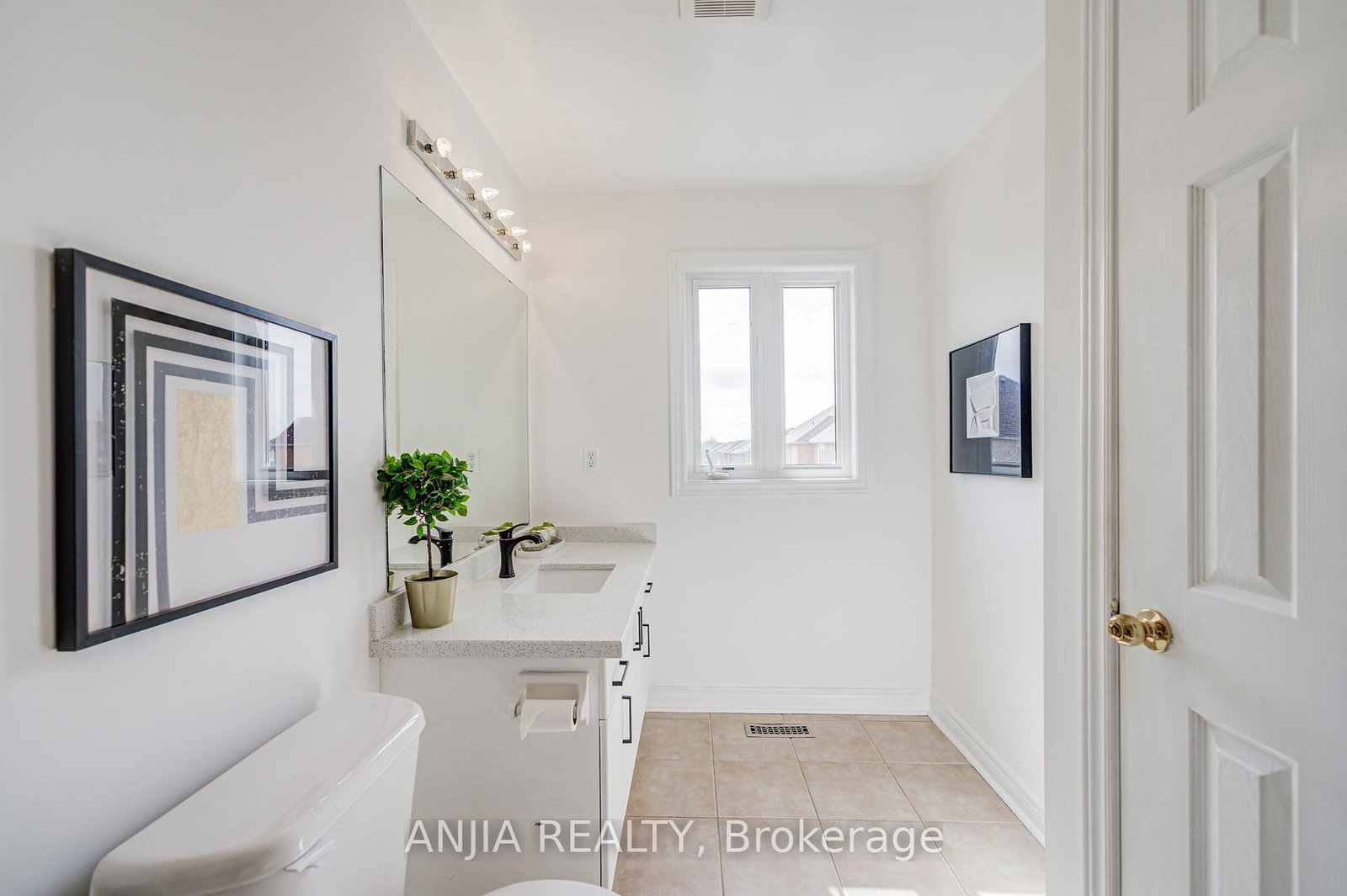 Townhouse for sale at 2033 Bur Oak Avenue, Markham, Ontario, L6E 1X3 - Greensborough - MLS: N12984846