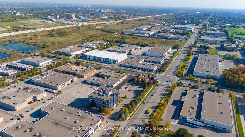 603/604 - 3950 14th Ave, Markham, L3R 0A9 | Image 2