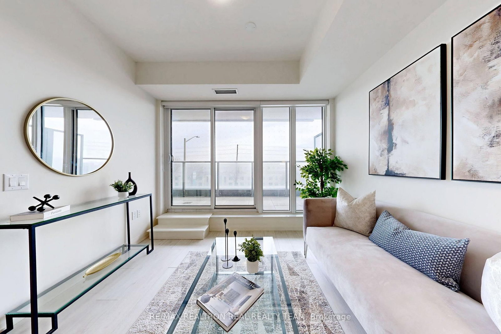 8960 Jane Street, Unit 211 - Photo 11