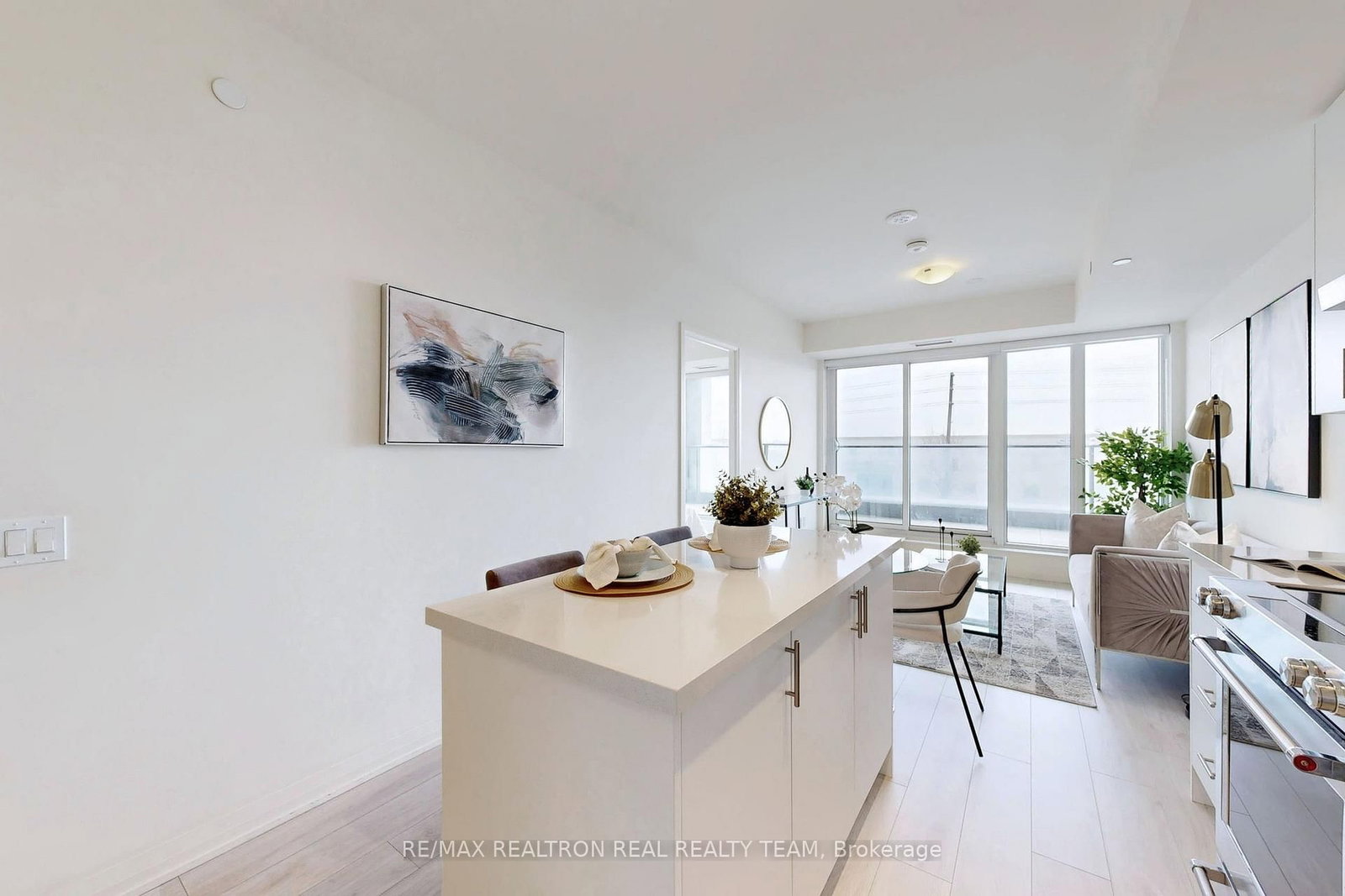 8960 Jane Street, Unit 211 - Photo 19