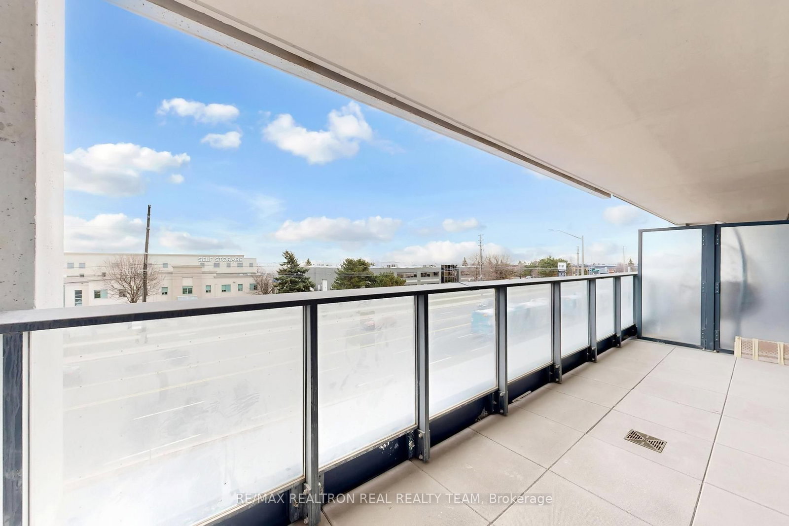 8960 Jane Street, Unit 211 - Photo 35