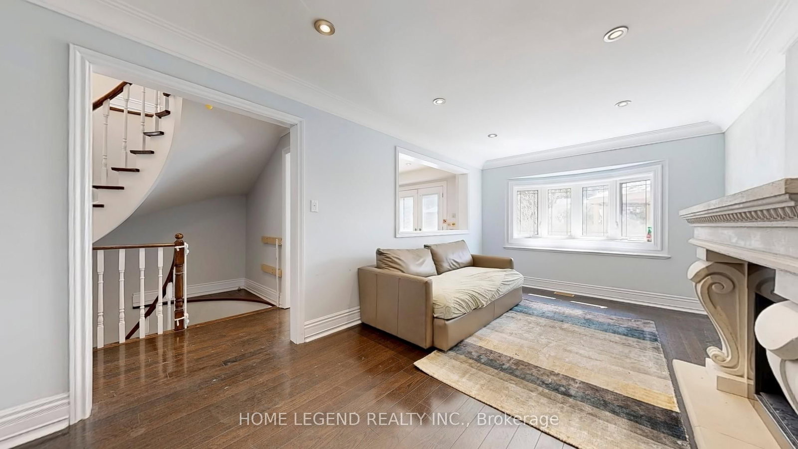 Detached House for lease at 261 Fincham Avenue, Markham, Ontario, L3P 4E5 - Markham Village - MLS: N12985798