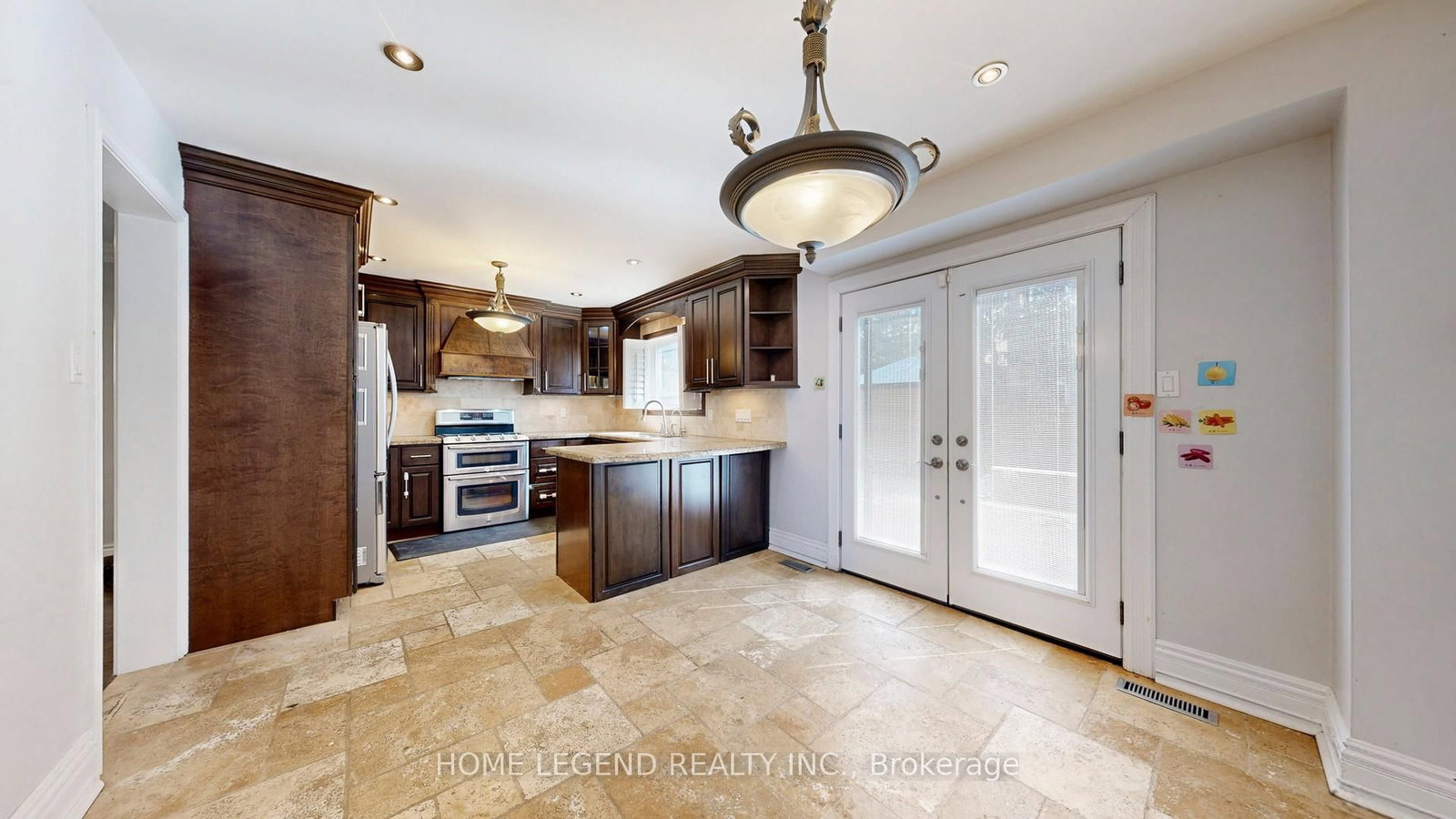 Detached House for lease at 261 Fincham Avenue, Markham, Ontario, L3P 4E5 - Markham Village - MLS: N12985798