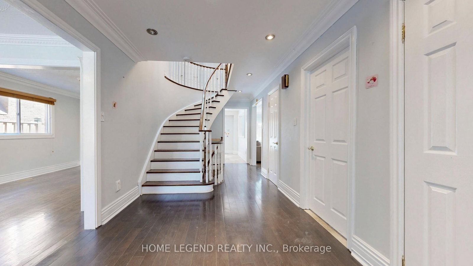 Detached House for lease at 261 Fincham Avenue, Markham, Ontario, L3P 4E5 - Markham Village - MLS: N12985798