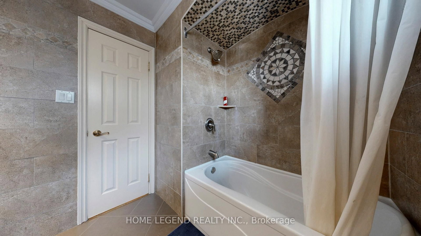 Detached House for lease at 261 Fincham Avenue, Markham, Ontario, L3P 4E5 - Markham Village - MLS: N12985798