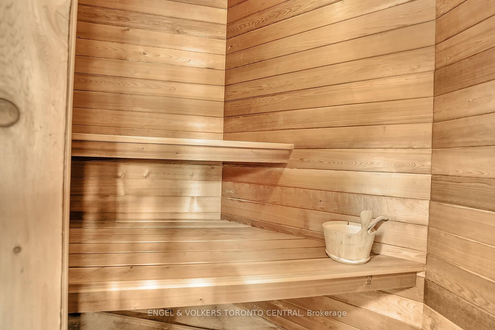 1946 Wilkinson Street - Photo 22