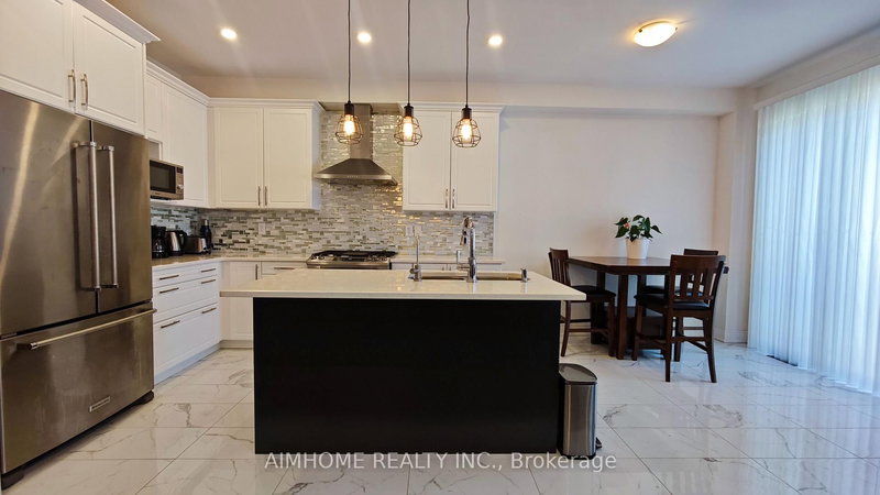Upper Level - 50 Drizzel Cres, Richmond Hill, L4E 2G8 | Image 2