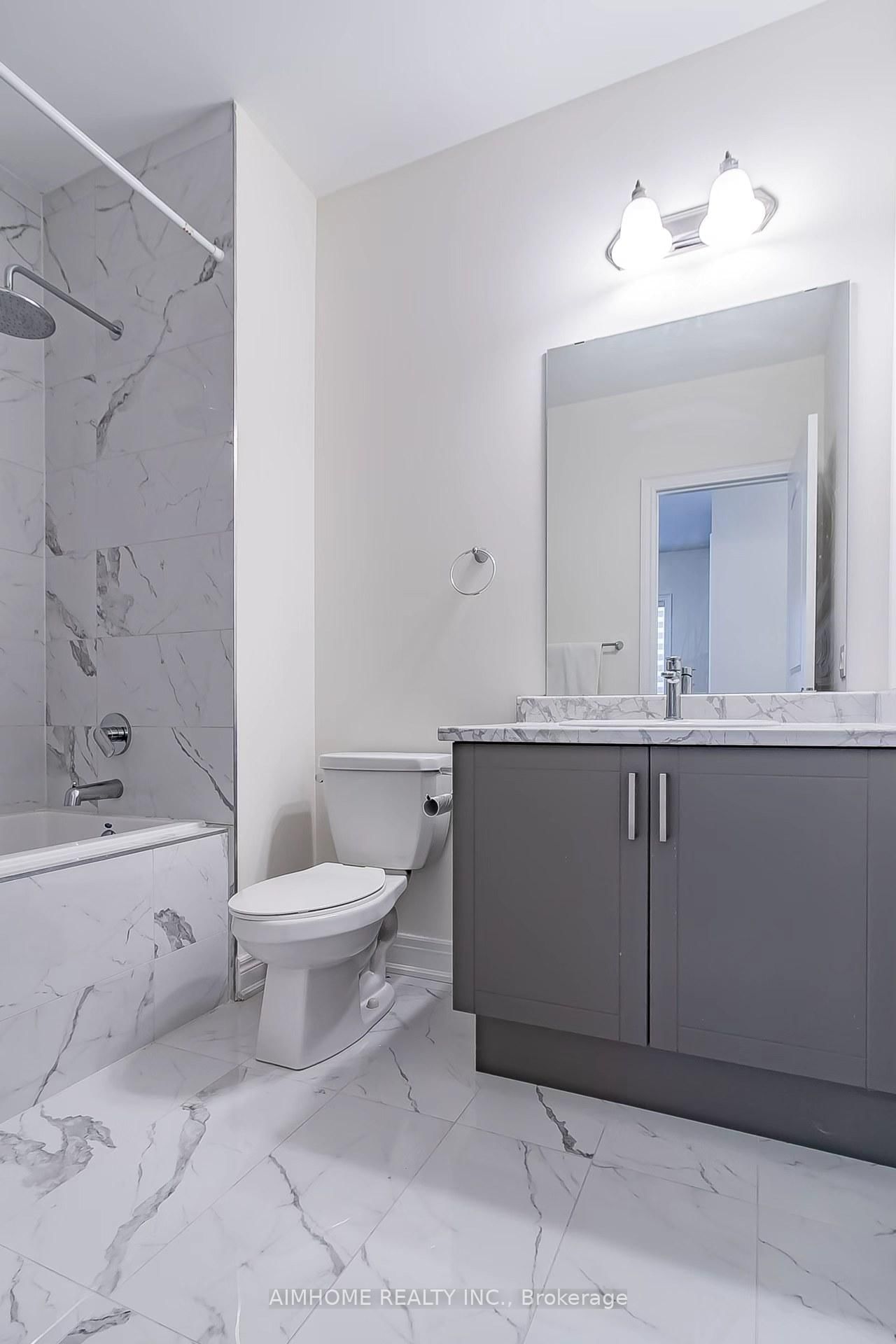 50 Drizzel Crescent, Unit Upper Level - Photo 32