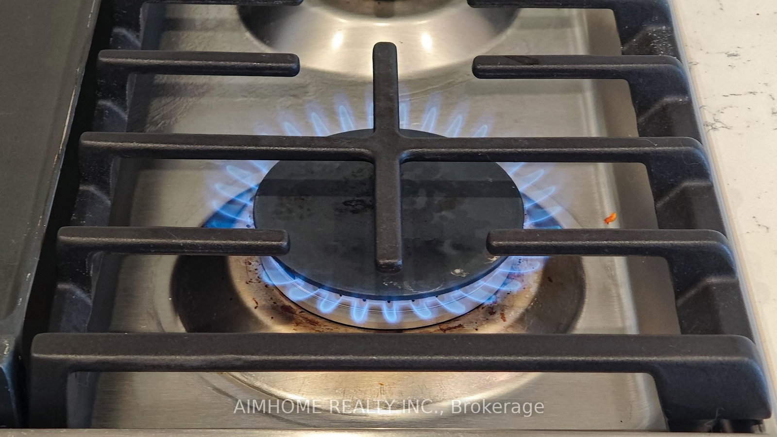 50 Drizzel Crescent, Unit Upper Level - Photo 6