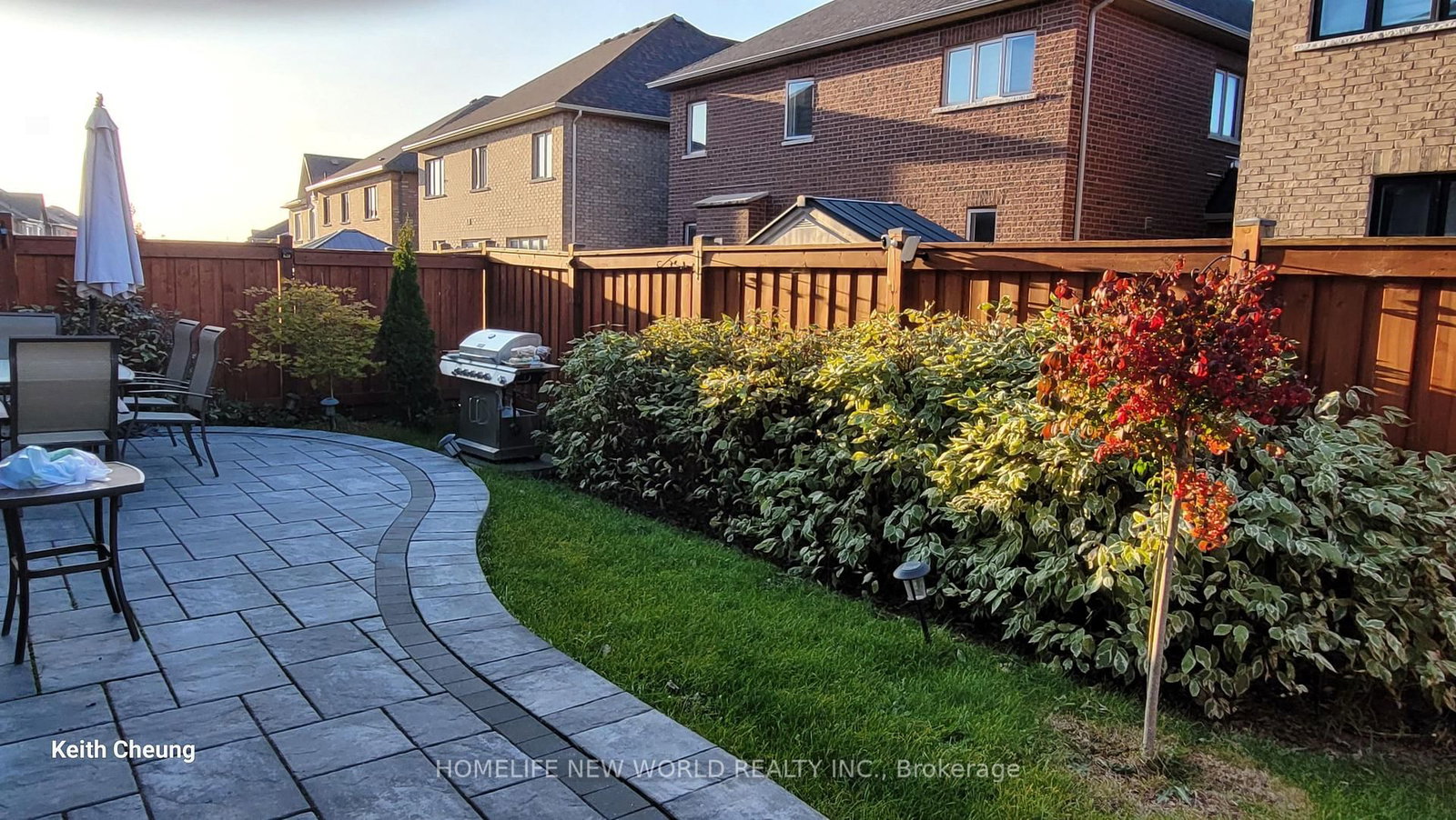 143 Mondial Crescent - Photo 22