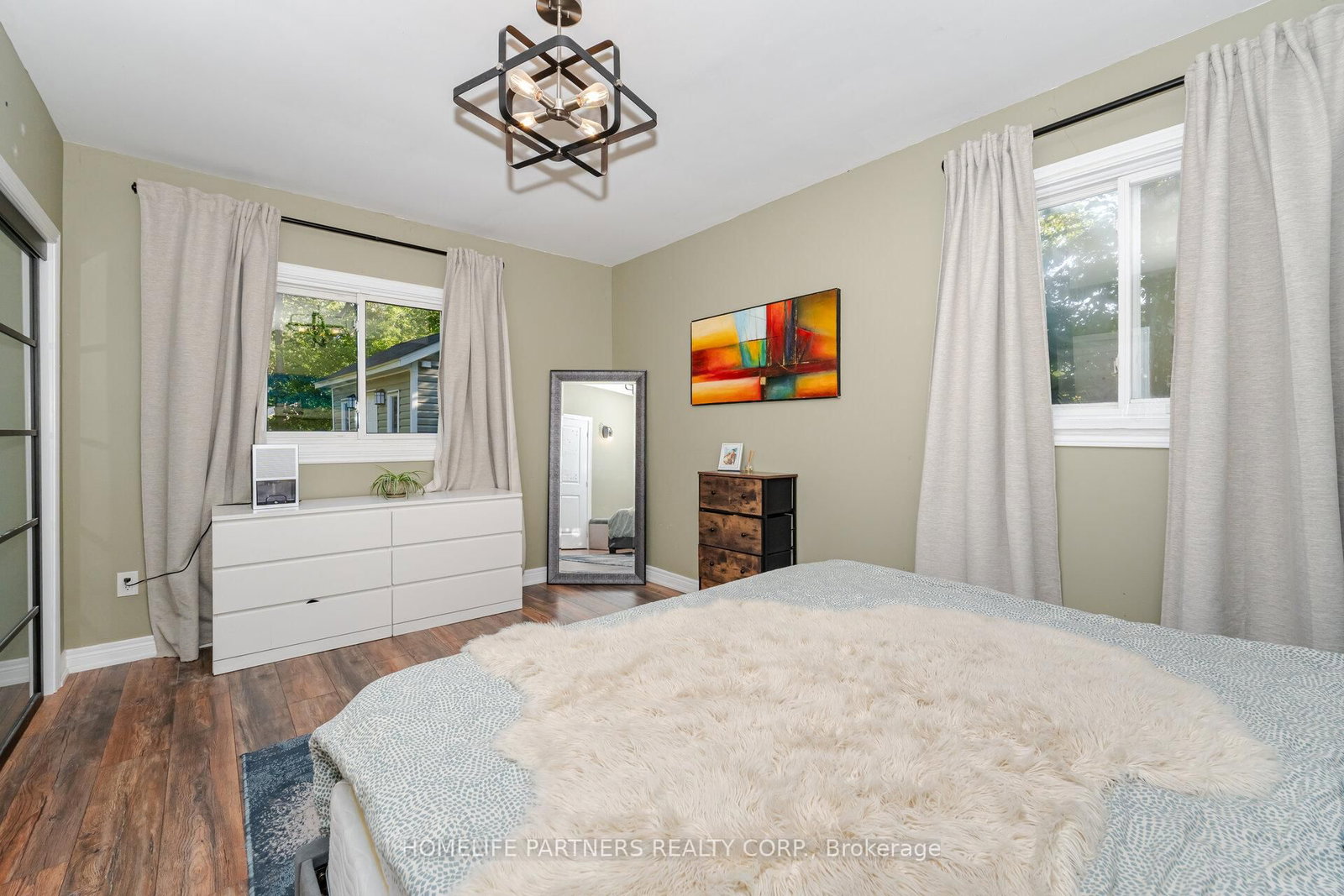 Detached House for sale at 749 Happyvale Drive, Innisfil, Ontario, L9S 2E6 - Alcona - MLS: N12985970