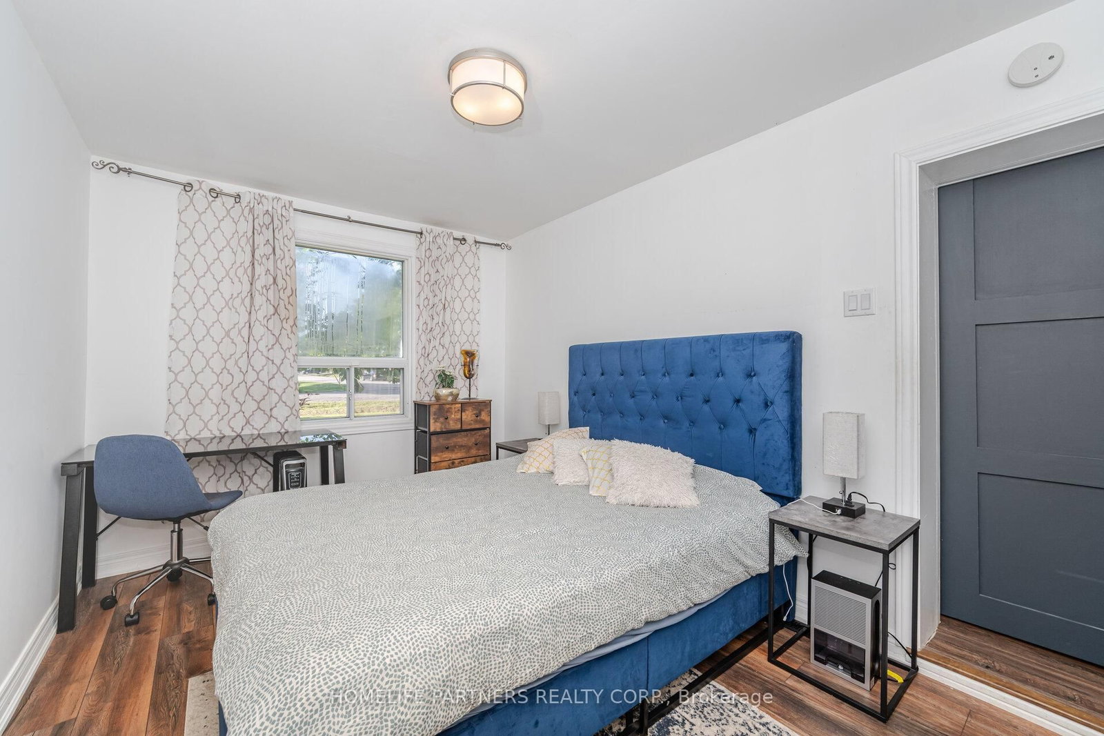 Detached House for sale at 749 Happyvale Drive, Innisfil, Ontario, L9S 2E6 - Alcona - MLS: N12985970