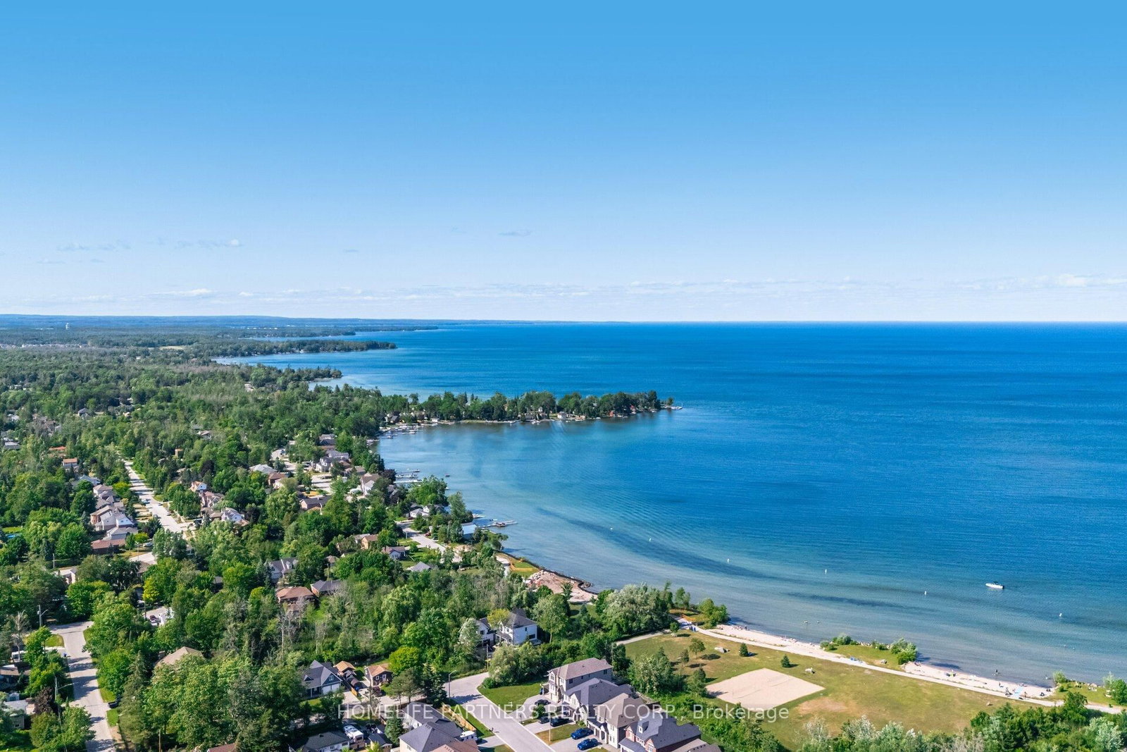 Detached House for sale at 749 Happyvale Drive, Innisfil, Ontario, L9S 2E6 - Alcona - MLS: N12985970