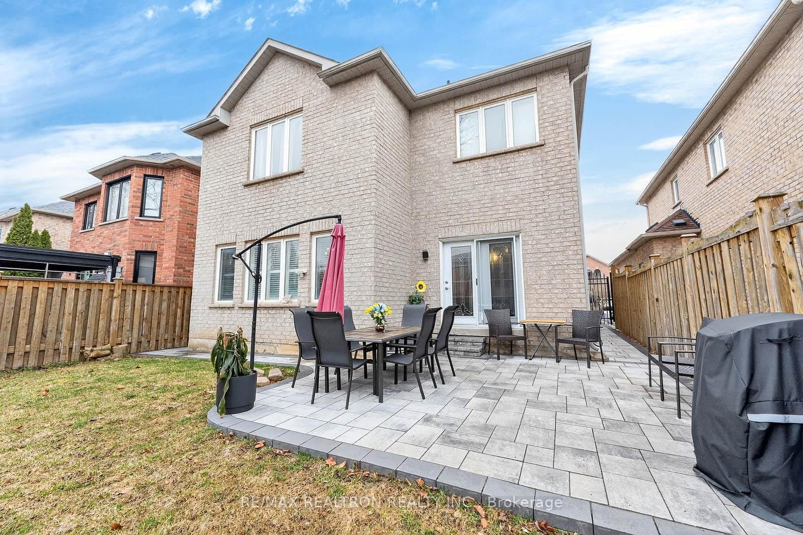 Detached House for sale at 71 Timber Valley Avenue, Richmond Hill, Ontario, L4E 4Z8 - Oak Ridges - MLS: N12986104