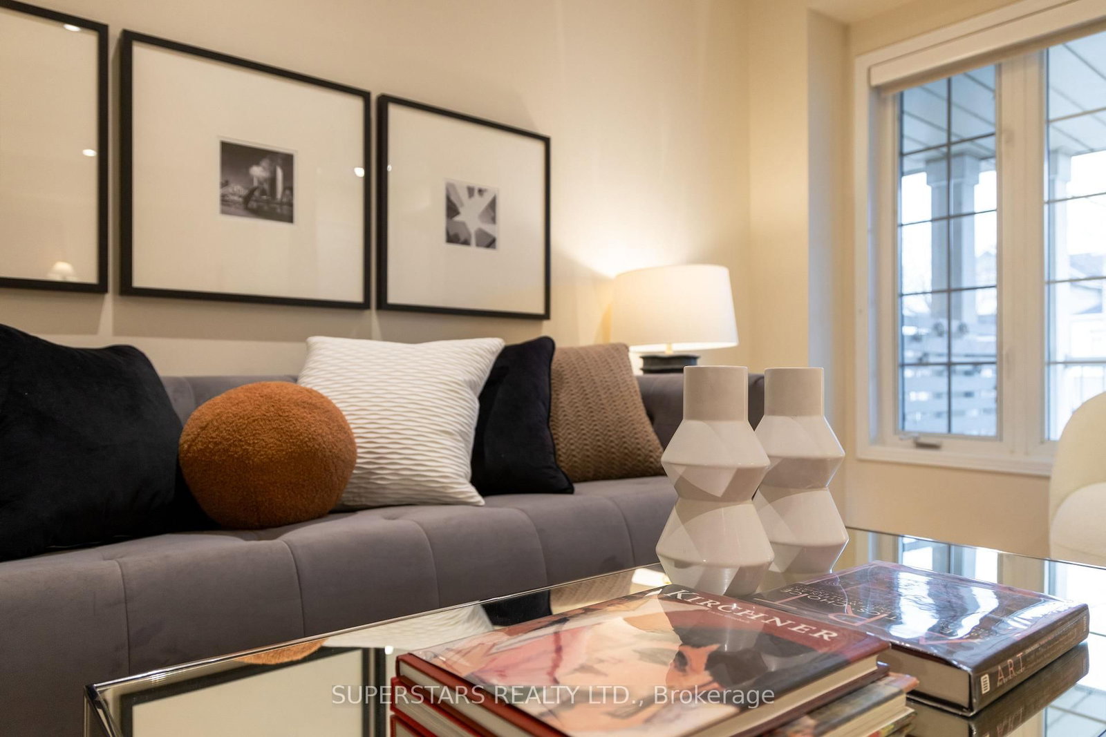 Townhouse for sale at 329 Bur Oak Avenue, Markham, Ontario, L6C 2V3 - Berczy - MLS: N12986240