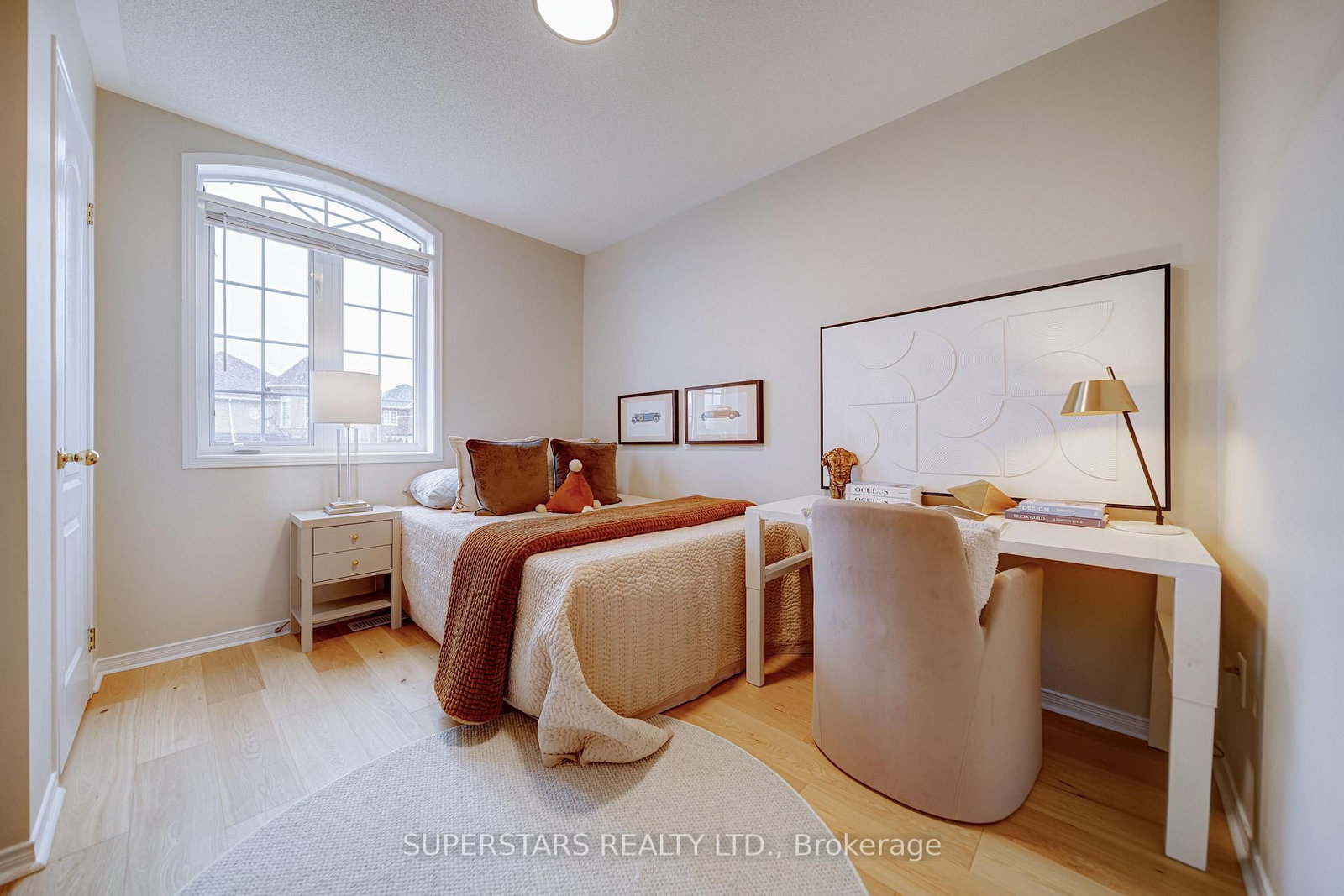 Townhouse for sale at 329 Bur Oak Avenue, Markham, Ontario, L6C 2V3 - Berczy - MLS: N12986240