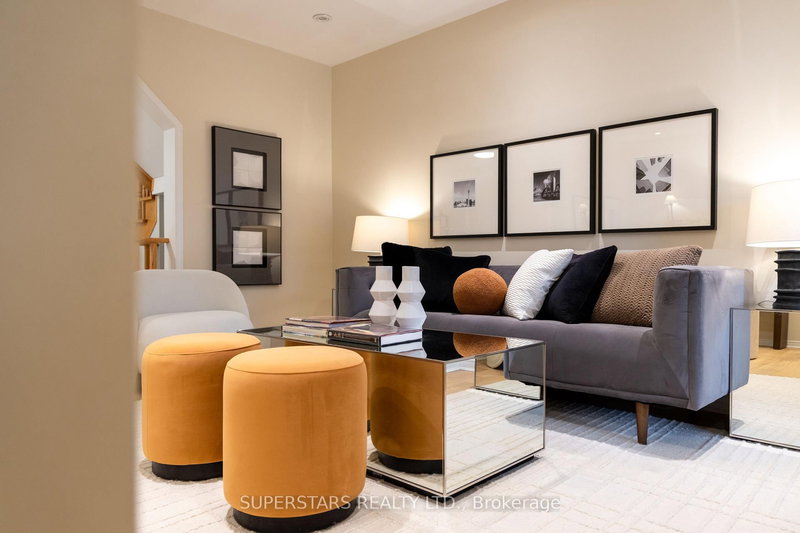 329 Bur Oak Ave, Markham, L6C 2V3 | Image 3