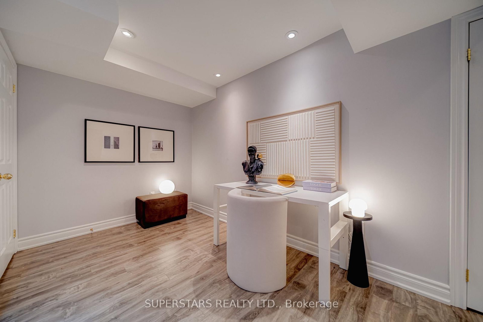 Townhouse for sale at 329 Bur Oak Avenue, Markham, Ontario, L6C 2V3 - Berczy - MLS: N12986240