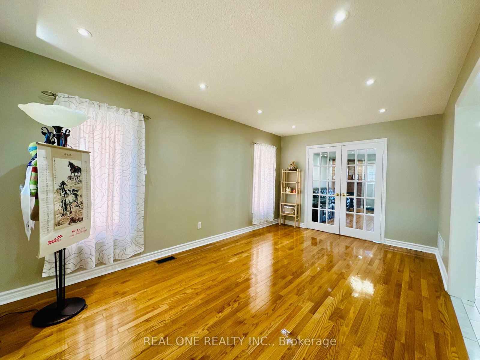 Detached House for sale at 81 Bilbermar Drive, Richmond Hill, Ontario, L4S 1B9 - Devonsleigh - MLS: N12986244