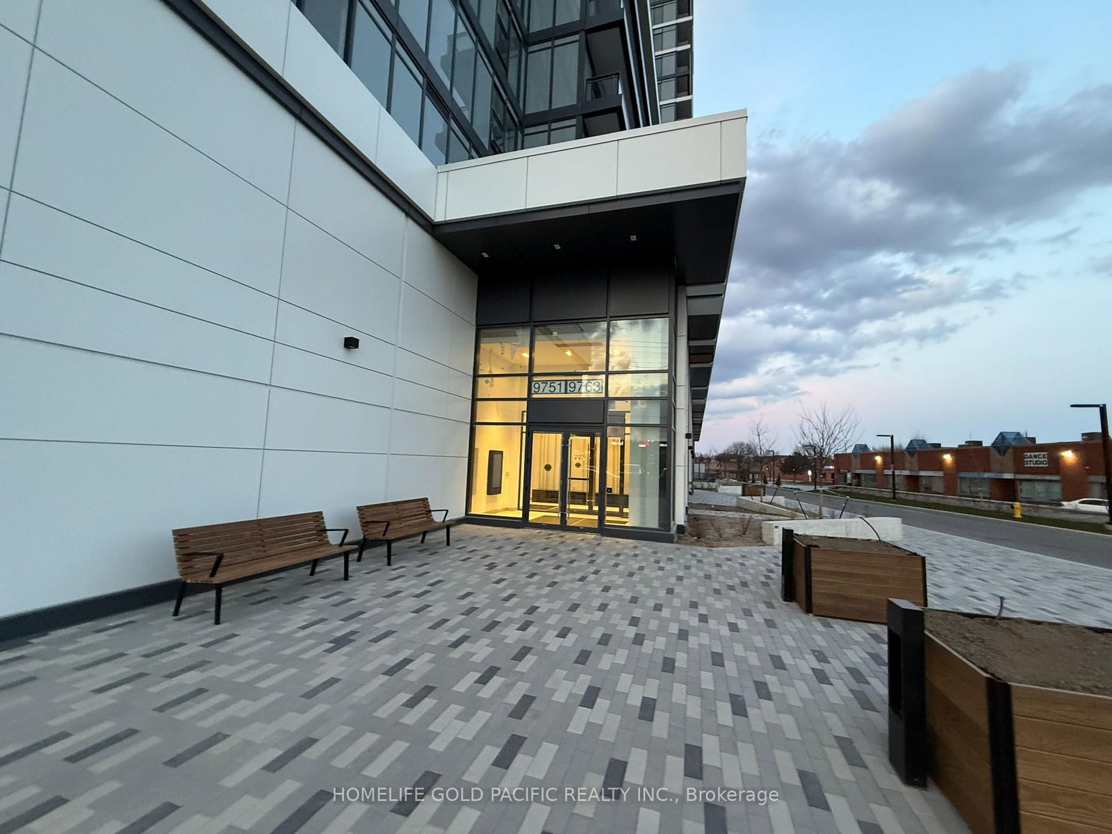 9763 Markham Road, Unit 2201 - Photo 12