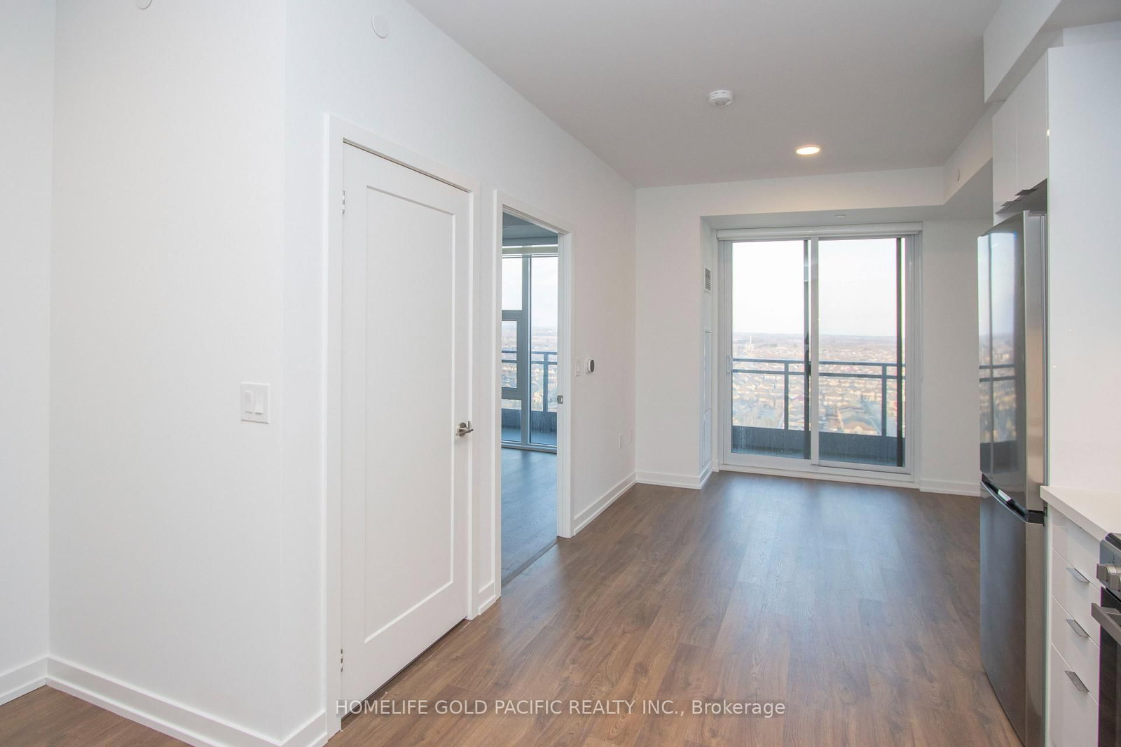 9763 Markham Road, Unit 2201 - Photo 5
