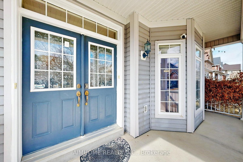 8 Brookhurst Ave, Georgina, L4P 0B4 | Image 3