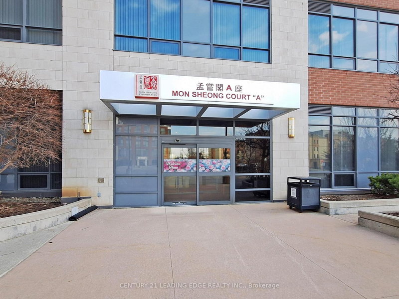 1020 - 11211 Yonge St, Richmond Hill, L4S 0E9 | Image 3
