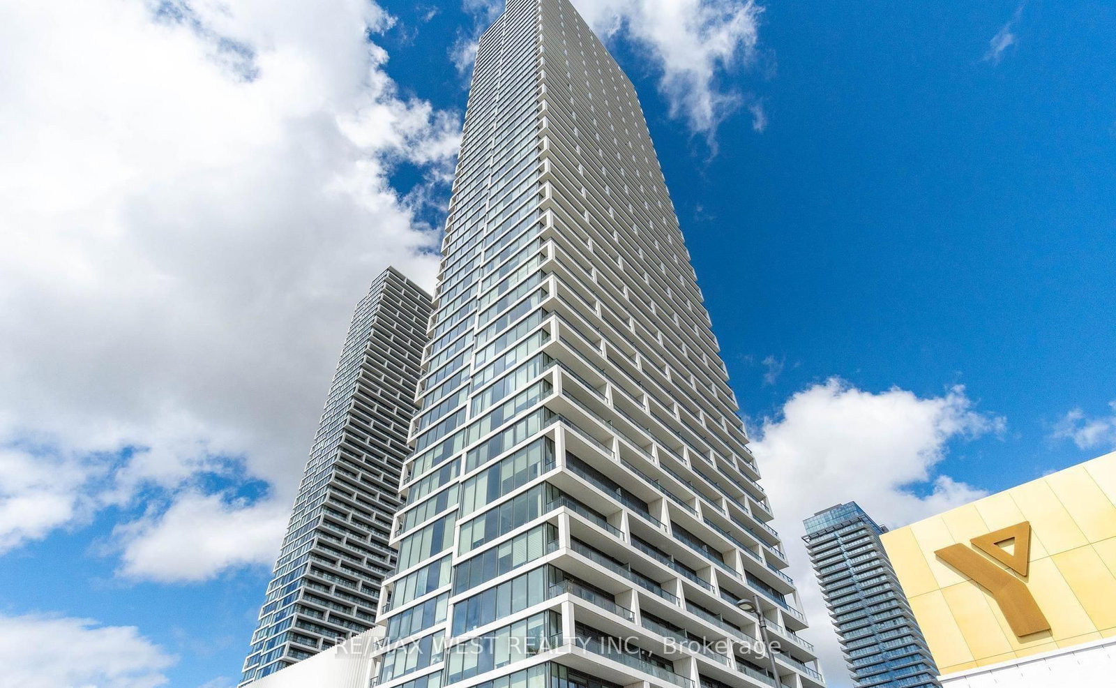 898 Portage Parkway, Unit 3212 - Photo 2