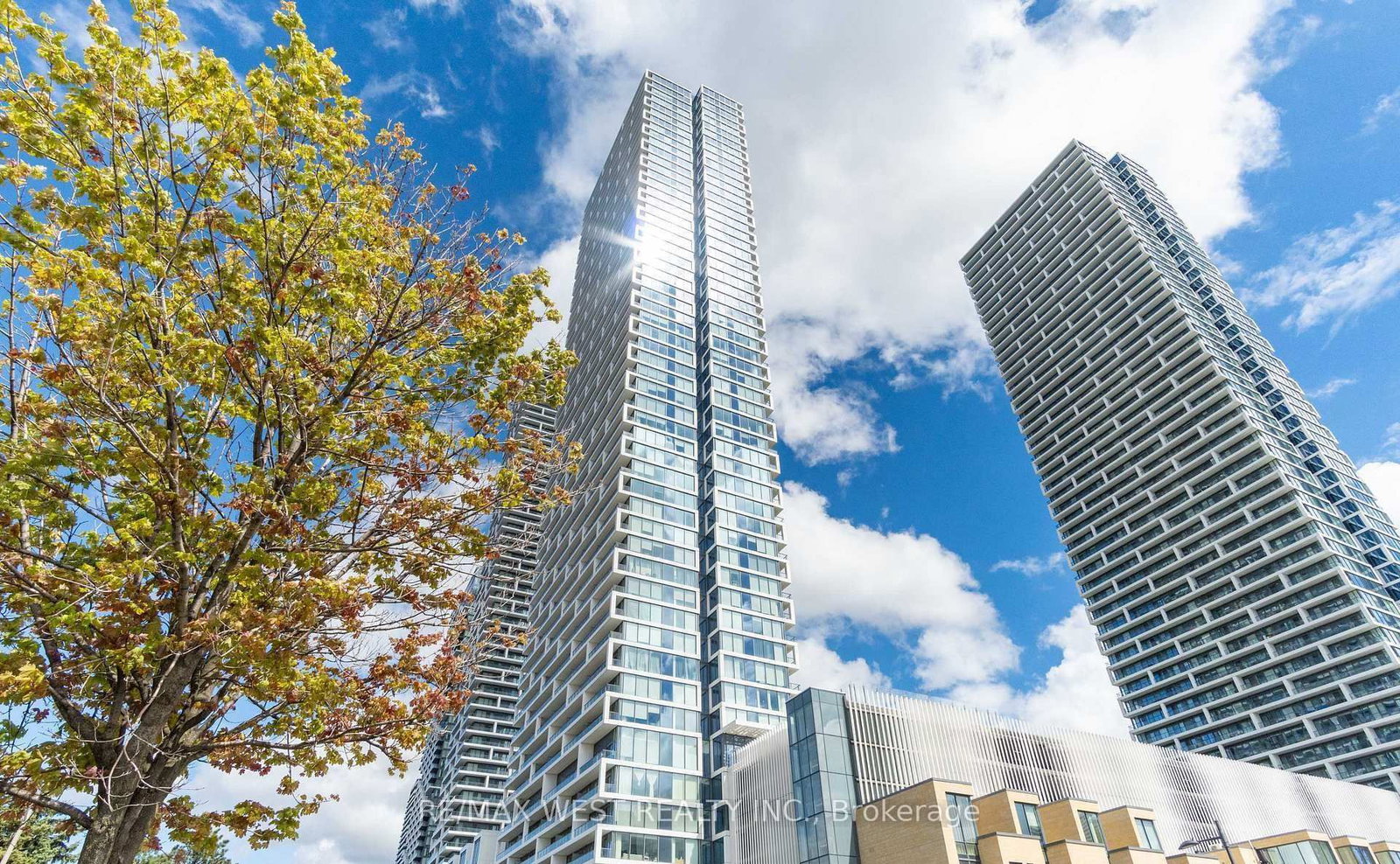 898 Portage Parkway, Unit 3212 - Photo 3