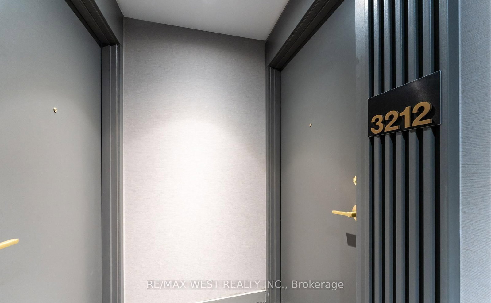 898 Portage Parkway, Unit 3212 - Photo 5