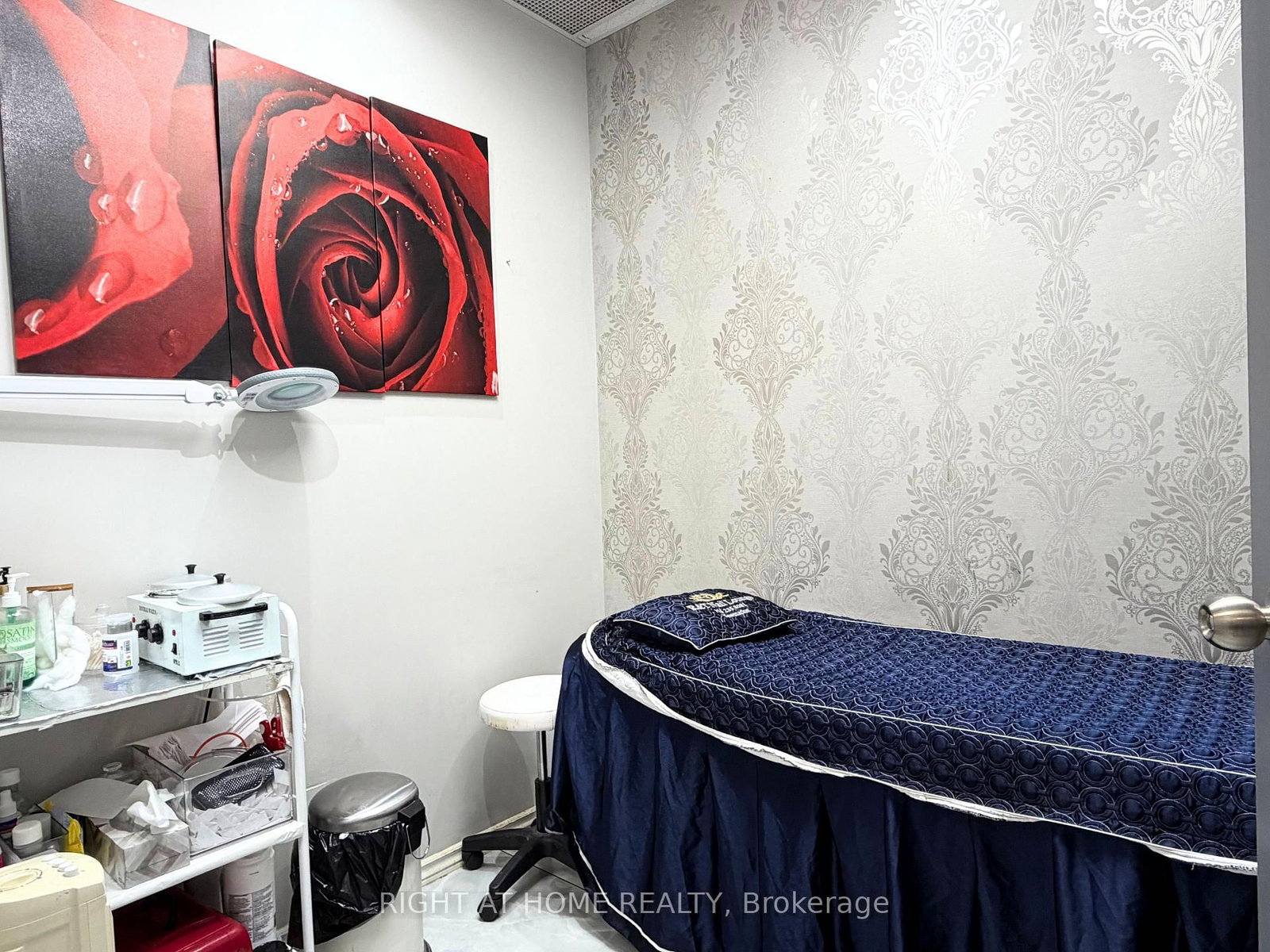 54 Davis Drive, Unit B - Photo 10