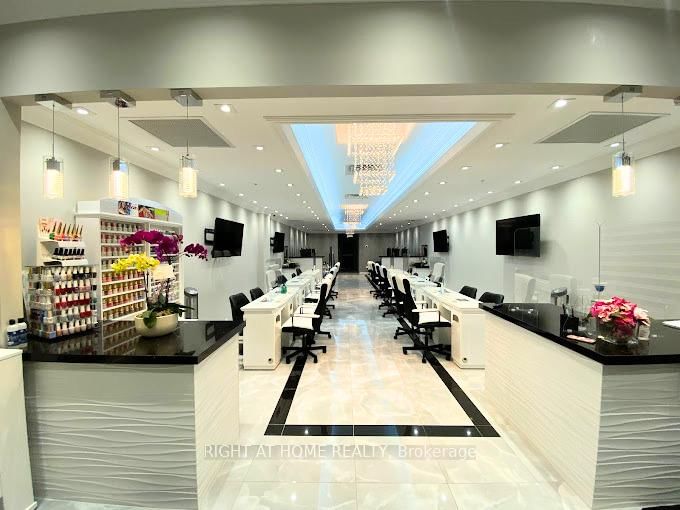 54 Davis Drive, Unit B - Photo 4