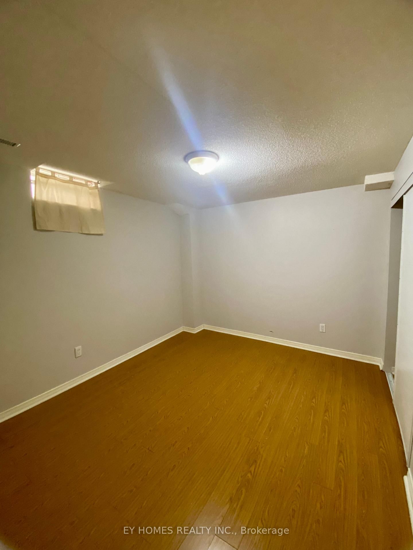 29 Constantia Street, Unit Basement - Photo 7