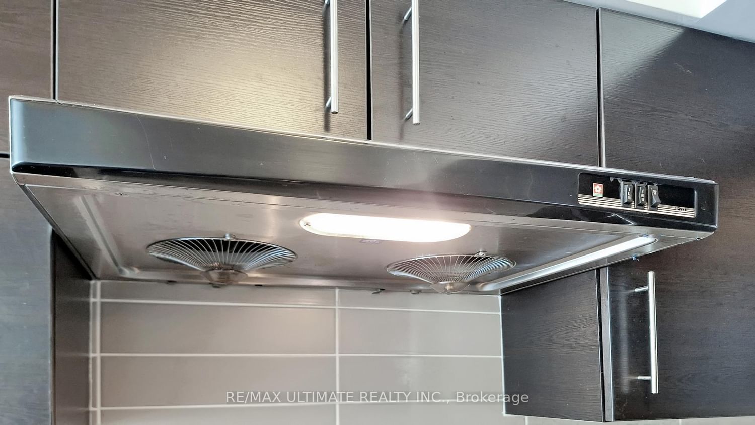 273 SOUTH PARK Road, Unit 718 - Photo 22