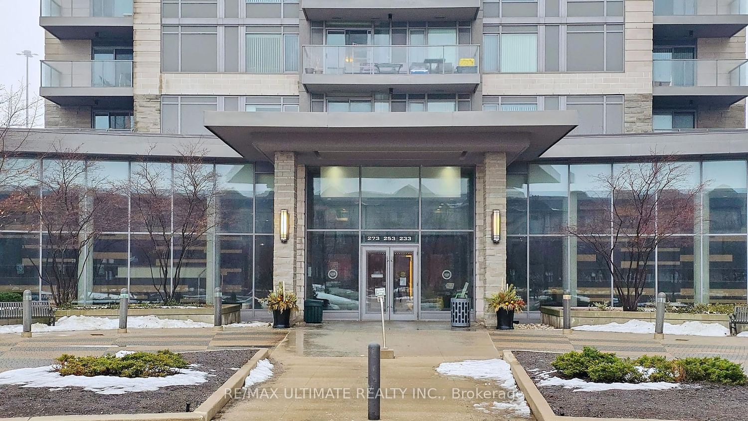 273 SOUTH PARK Road, Unit 718 - Photo 3