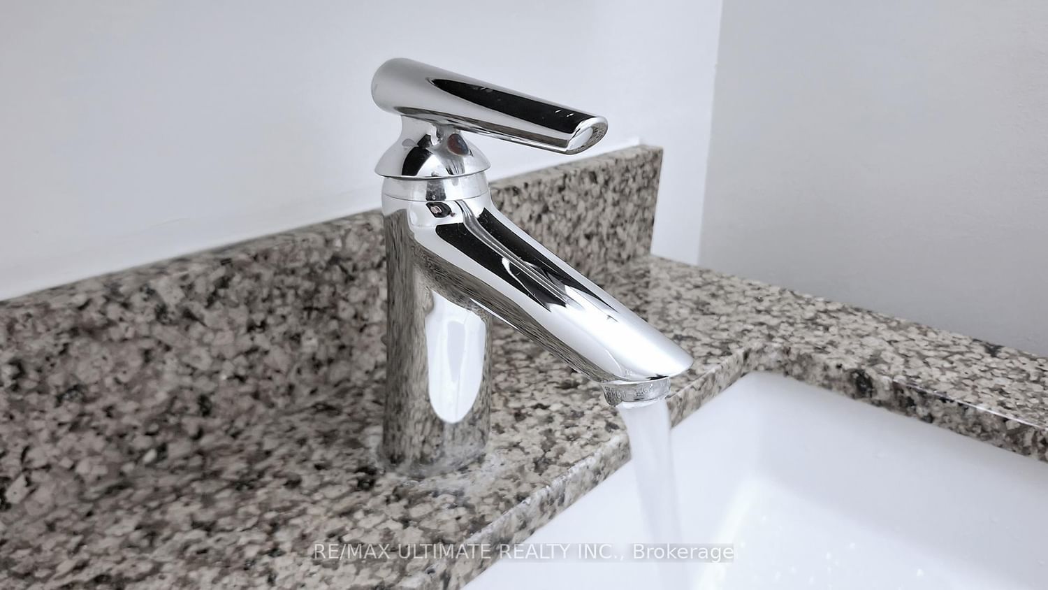 273 SOUTH PARK Road, Unit 718 - Photo 32