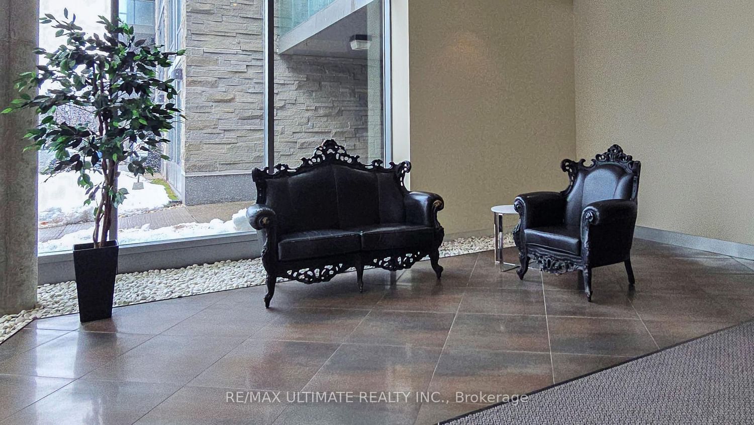 273 SOUTH PARK Road, Unit 718 - Photo 4