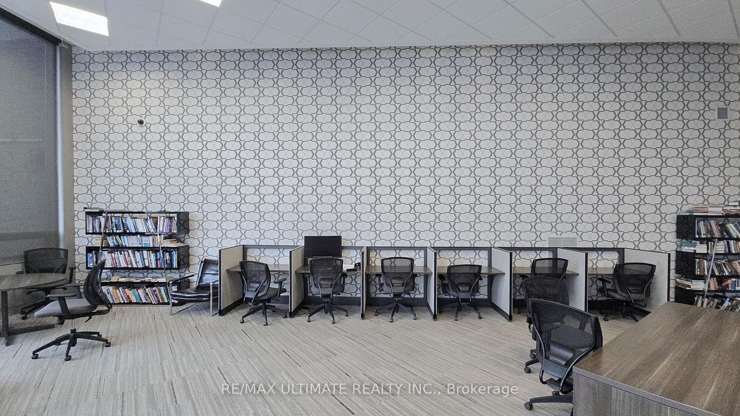 273 SOUTH PARK Road, Unit 718 - Photo 43