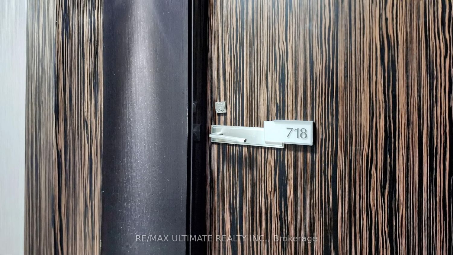 273 SOUTH PARK Road, Unit 718 - Photo 8