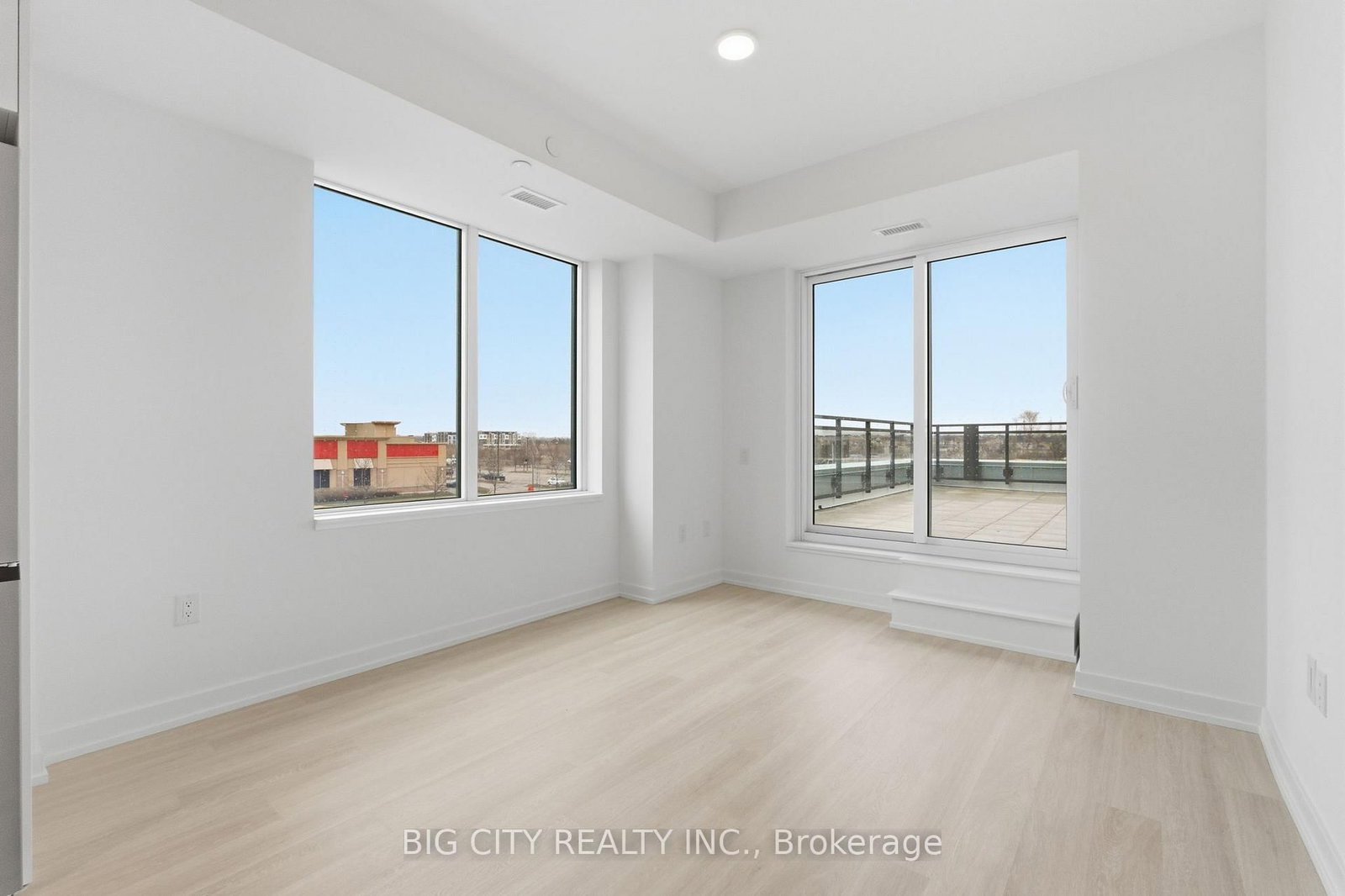 9763 Markham Road, Unit 238 - Photo 7