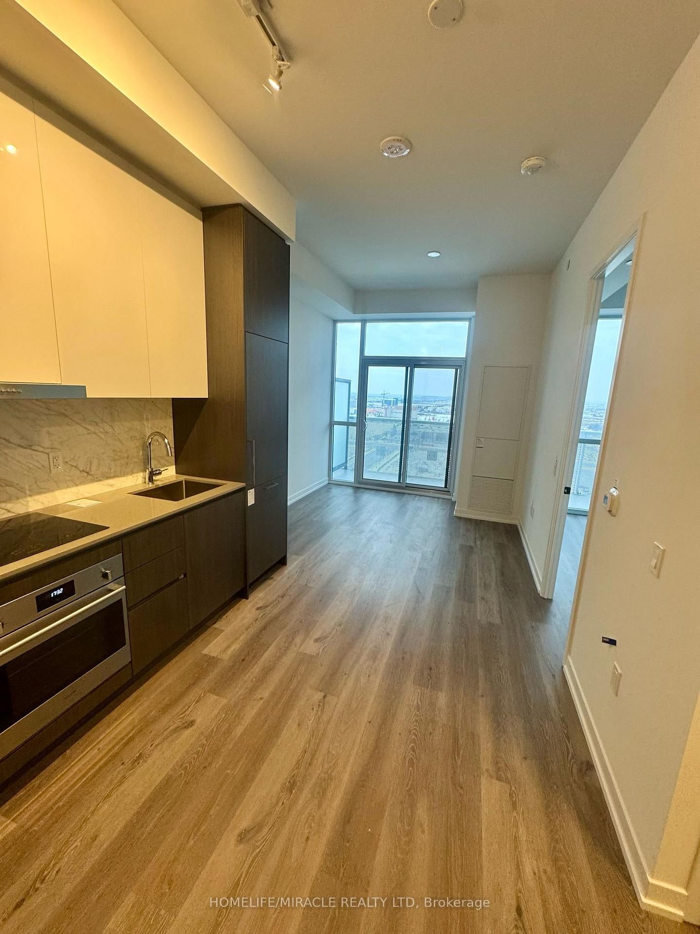 225 Commerce Street, Unit 1611 - Photo 27