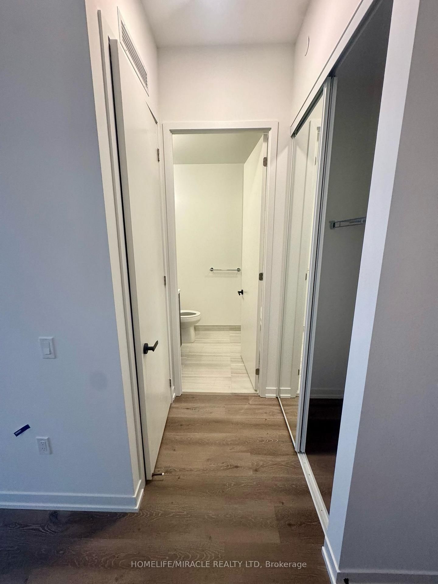 225 Commerce Street, Unit 1611 - Photo 28