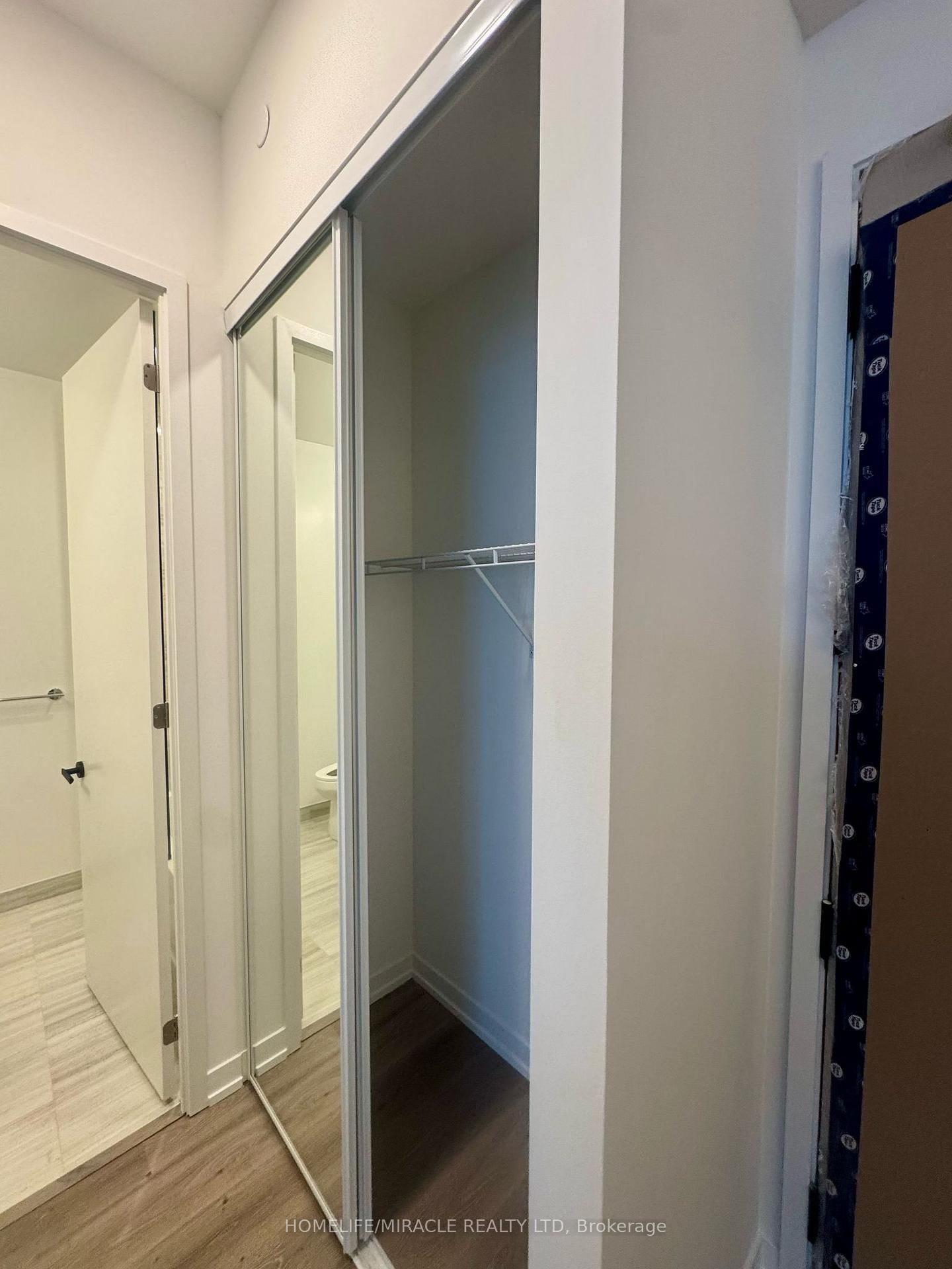 225 Commerce Street, Unit 1611 - Photo 33