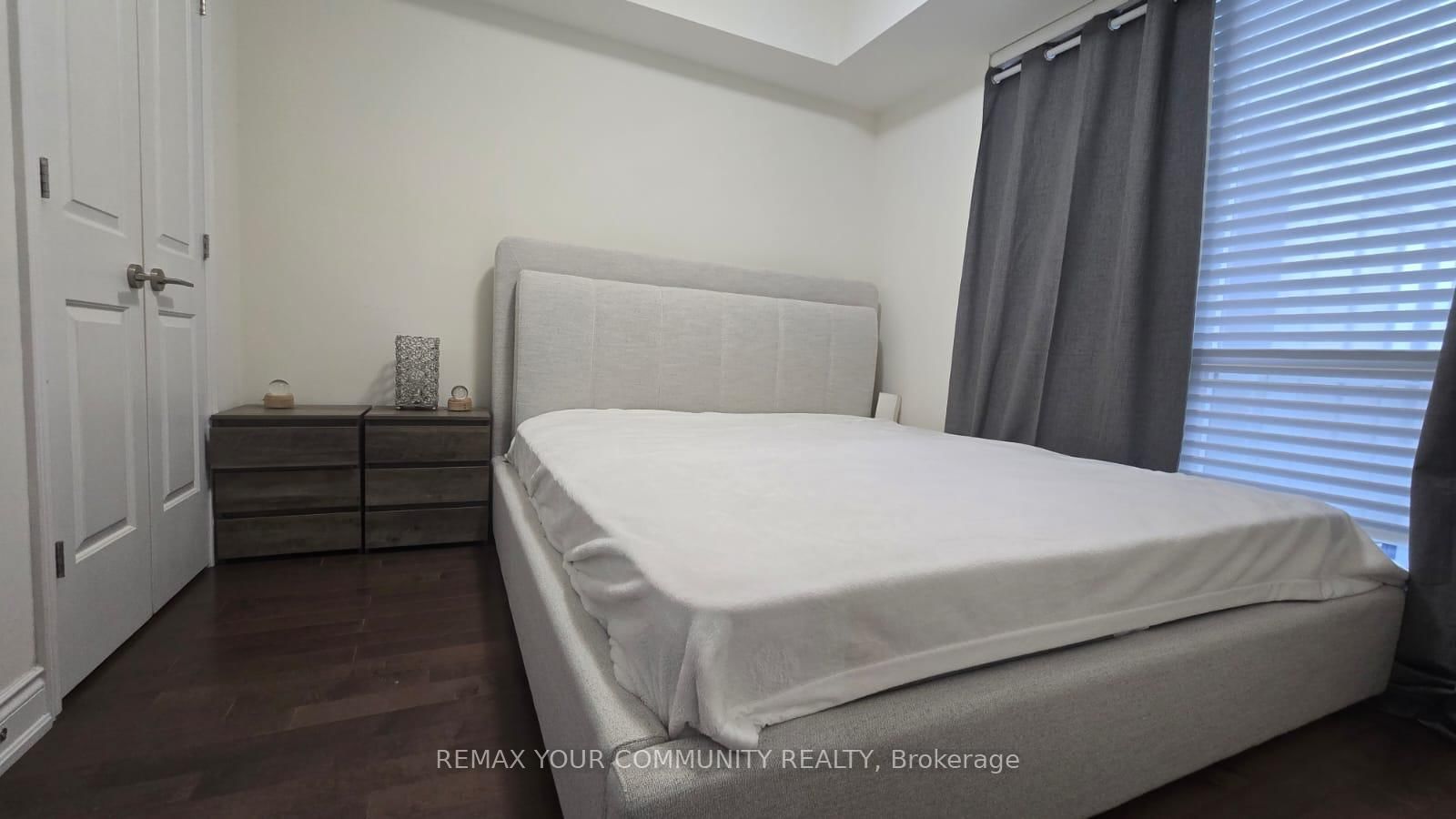 9088 Yonge Street, Unit 501 - Photo 14